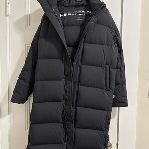 Aritzia The Super Puff jacket